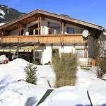 Haus Berndt Schwemberger Apartment Fuegen