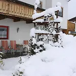 Haus Berndt Schwemberger *