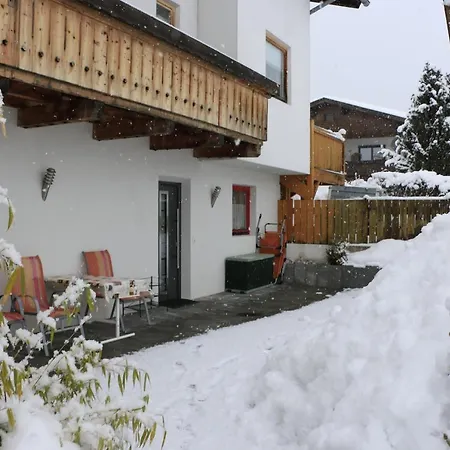 Haus Berndt Schwemberger * Fuegen